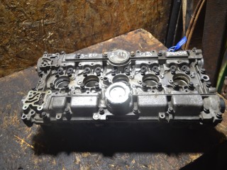 головка блока цилиндров Volvo S60 1 поколение 2004, 2.4 л., бензин, 1001837002