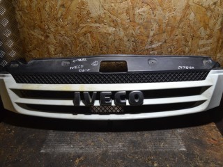 решетка радиатора IVECO Daily 4 поколение 2008, 3802801