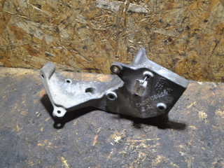 кронштейн гидроусилителя Chrysler Concorde 2 поколение (1998 - 2004), 2.7 л., бензин, АКПП, 4663778