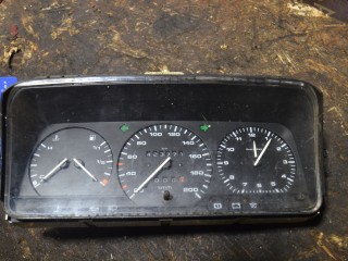 щиток приборов (приборная панель) Volkswagen Transporter T4 1994, 701919033DK