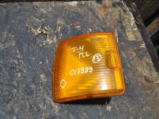 поворотник левый Volkswagen Transporter T4 (1990 - 2003), 701953049