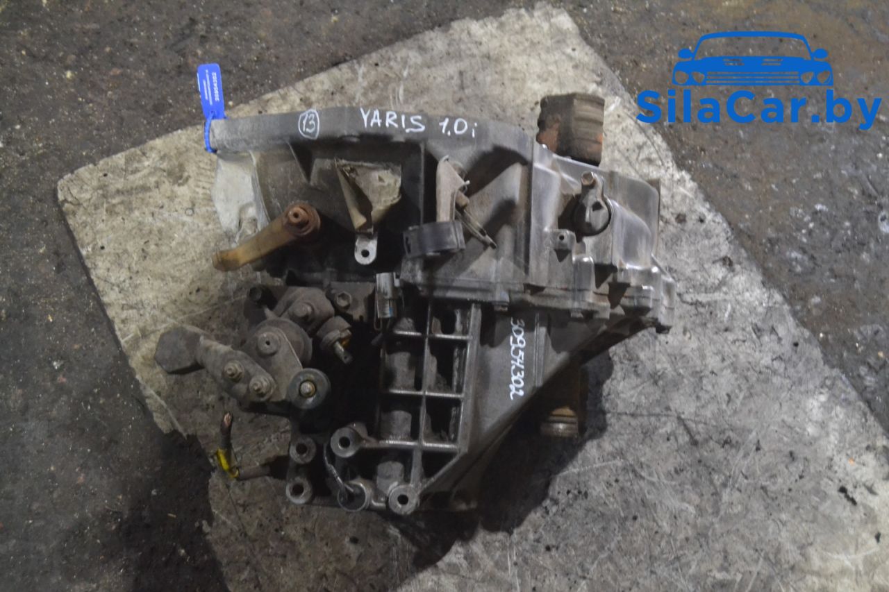 КПП механическая (МКПП) Toyota Yaris XP9 (2005 - 2009), 1.0 л., 1KR-FE, бензин - фото №1