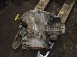 КПП автоматическая (АКПП) Chrysler Voyager 4 поколение (2000 - 2004), 3.3 л., бензин, АКПП, P04800931AC