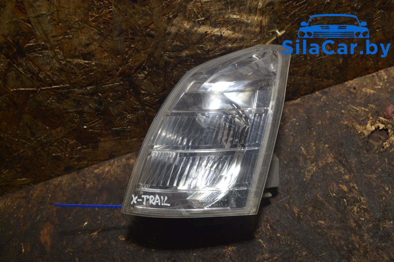 поворотник левый Nissan X-Trail T30 (2000 - 2004), 2.2 л., дизель - фото №1