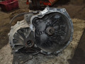 КПП механическая (МКПП) Volvo S40 2 поколение [рестайлинг] 2012, 1.6 л., дизель, седан, BG9R7F096BA - фото №2