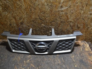 решетка радиатора Nissan X-Trail T30 2004, 2.2 л., дизель