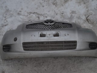 бампер передний Toyota Yaris XP9 2007