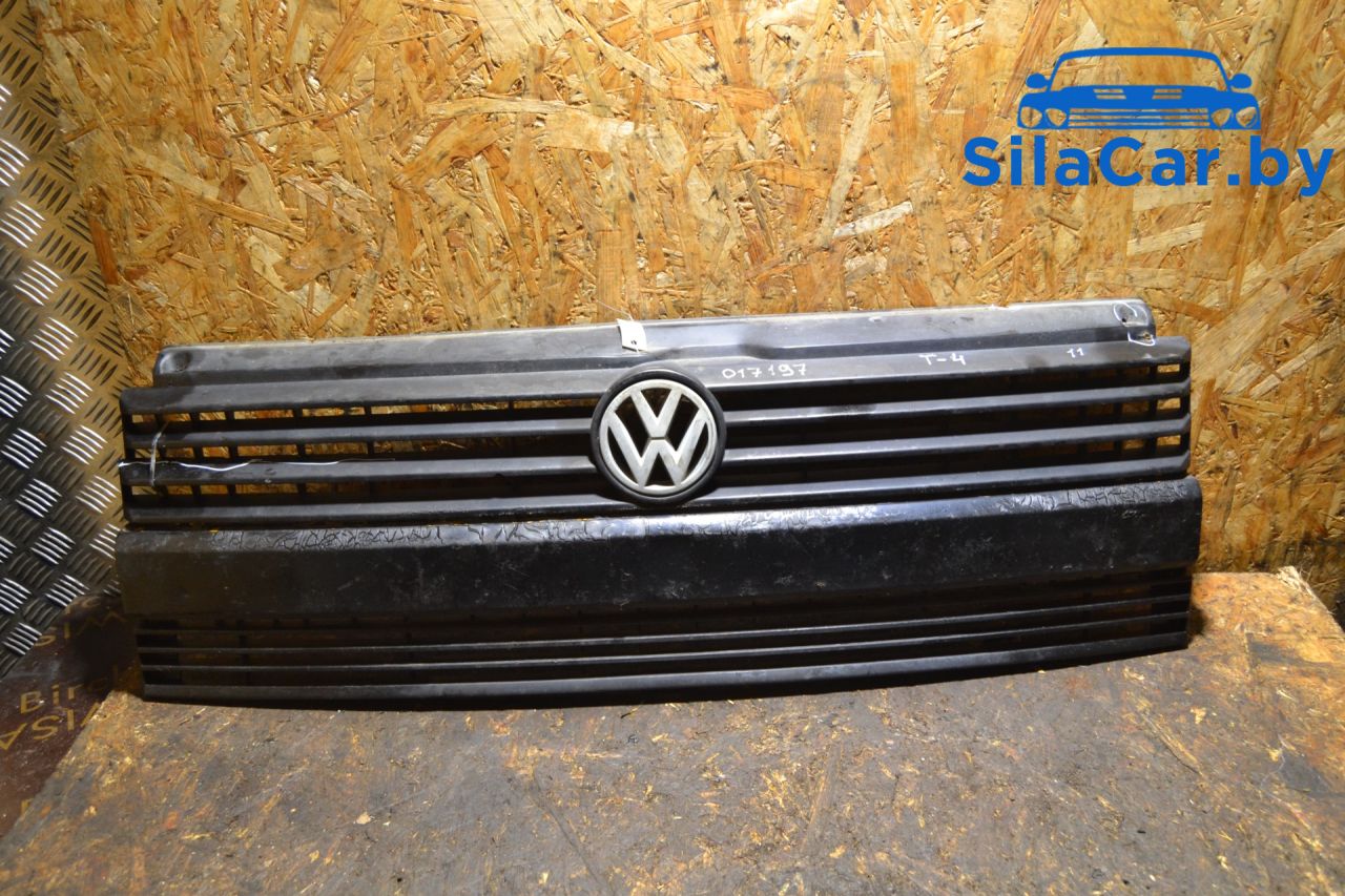 решетка радиатора Volkswagen Transporter T4 (1990 - 2003), 701853653 - фото №1