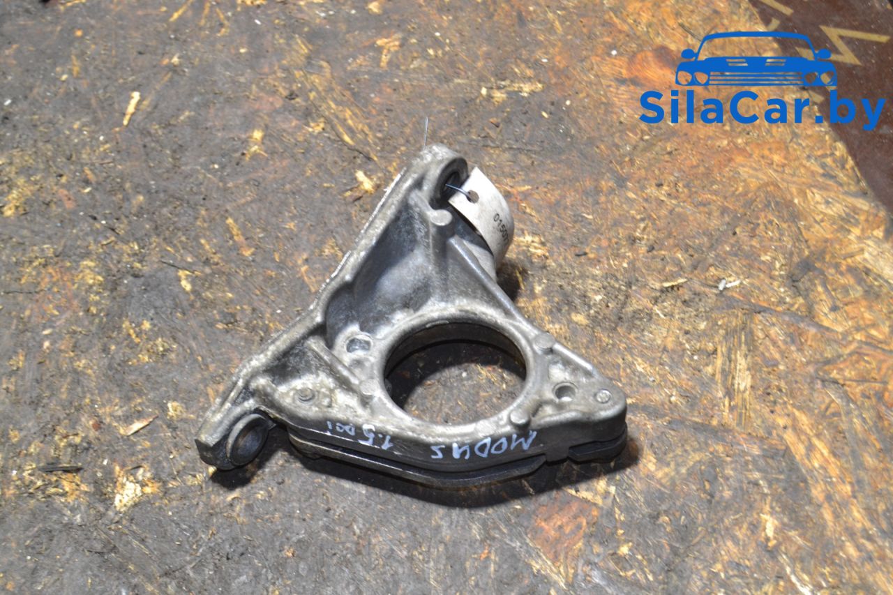 кронштейн полуоси Renault Modus 1 поколение (2004 - 2007), 1.5 л., DCi, K9K 766, дизель, МКПП, 0187335 - фото №1