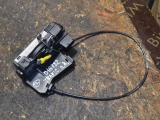 замок двери передней правой Renault Trafic 2 поколение [рестайлинг] 2006, DCi, 8200008261