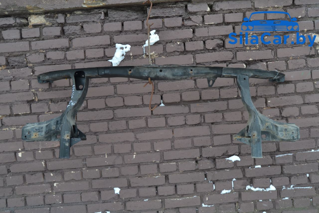 передняя панель крепления облицовки (телевизор) Volkswagen Transporter T5 2007 - фото №1