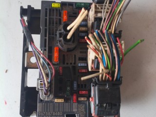 блок предохранителей Peugeot 308 T7 (2007 - 2011), BSMR02, 9675878480