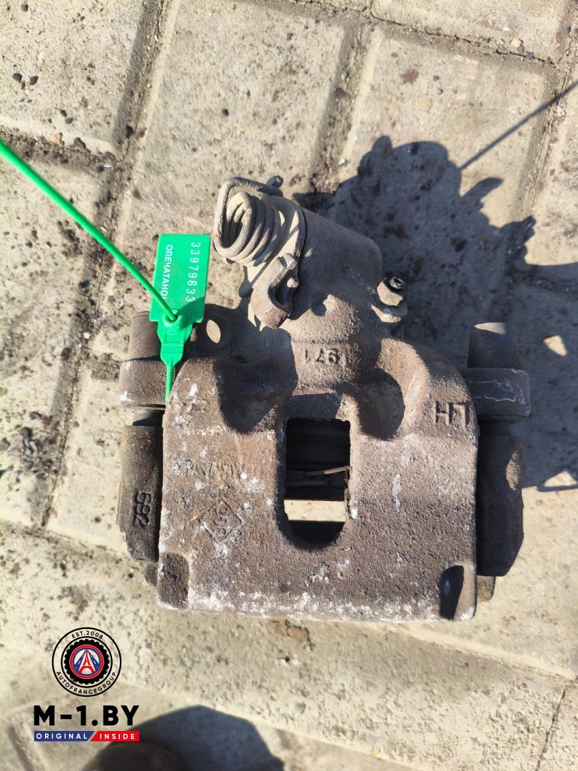 суппорт задний левый Renault Laguna 3 поколение (2007 - 2012) - фото №1