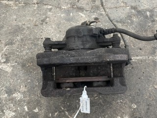 суппорт передний правый Peugeot 807 1 поколение (2002 - 2008), 2.0 л., дизель