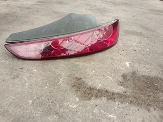 фонарь задний правый Alfa Romeo Brera 1 поколение (2005 - 2026), 27298020DX