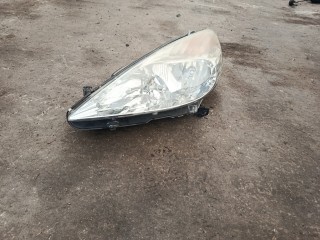 фара левая Peugeot 607 1 поколение 2001, 9641958880