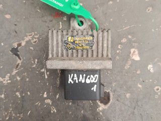 реле накала свечей Renault Kangoo 1 поколение (1997 - 2003), 7700115078