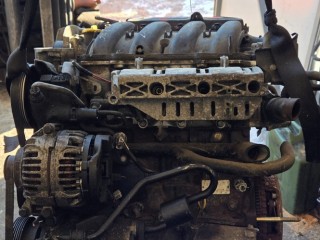 двигатель Renault Laguna 1 поколение [рестайлинг] (1998 - 2001), 1.6 л., бензин, K4M700, K4M720, K4M694, K4M698, K4M697, K4M496, K4M606, K4M690, K4M842, K4M845, K4M490