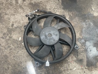 вентилятор радиатора Renault Scenic 3 поколение (2009 - 2012), 214810898R