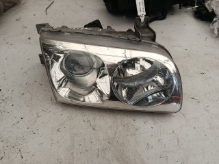 фара правая Hyundai Trajet 1 поколение [рестайлинг] (2004 - 2007)