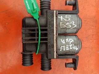 кран отопителя (печки) BMW X5 E53 (1999 - 2003), 8374995