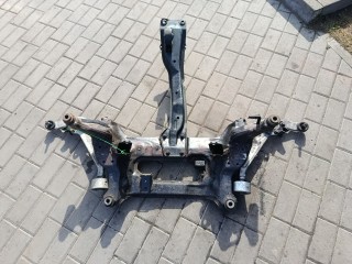 балка подвески передняя (подрамник) Nissan X-Trail T30 [рестайлинг] (2004 - 2007), 2.2 л., дизель