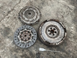 комплект сцепления Citroen C4 Picasso 1 поколение (2006 - 2013), робот