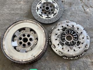 комплект сцепления Renault Scenic 2 поколение (2003 - 2006), 1.9 л., дизель, 8200583737