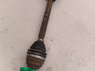 полуось передняя левая (приводной вал, ШРУС) Renault Scenic 2 поколение (2003 - 2006), 1.6 л., бензин