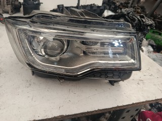 фара правая Jeep Grand Cherokee 4 поколение (2010 - 2013), 6811103AB
