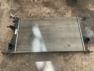 радиатор (основной) Renault Megane 3 поколение (2008 - 2014), 214105150R