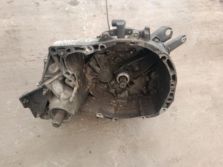 КПП механическая (МКПП) Renault Clio 2 поколение (1998 - 2002), 1.5 л., дизель, JB3980