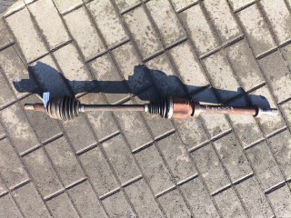 полуось передняя правая (приводной вал, ШРУС) Renault Kangoo 2 поколение [рестайлинг] (2013 - 2026), 1.5 л., дизель