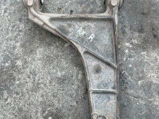 рычаг передний правый Renault Scenic RX4 1 поколение (1996 - 1999), 2.0 л., бензин