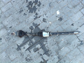 полуось передняя правая (приводной вал, ШРУС) Renault Espace 3 поколение (1996 - 2002), 2.2 л., дизель