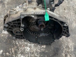 КПП механическая (МКПП) Opel Zafira 3 поколение (C) (2011 - 2016), 2.0 л., дизель, F40