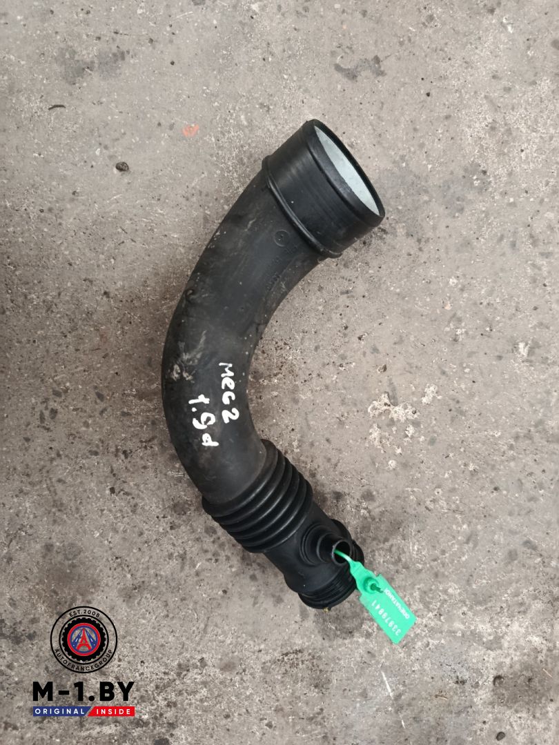 гофра инжектора Renault Megane 2 поколение (2002 - 2006), 1.9 л., дизель, 8200201615C - фото №1