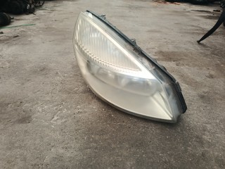 фара правая Renault Scenic 2 поколение (2003 - 2006), 15810400RE