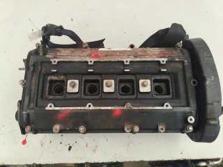 головка блока цилиндров Peugeot 306 1 поколение (1993 - 1997), 2.0 л., бензин, RFV