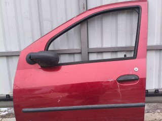дверь передняя левая Renault Logan 1 поколение (2004 - 2009), седан