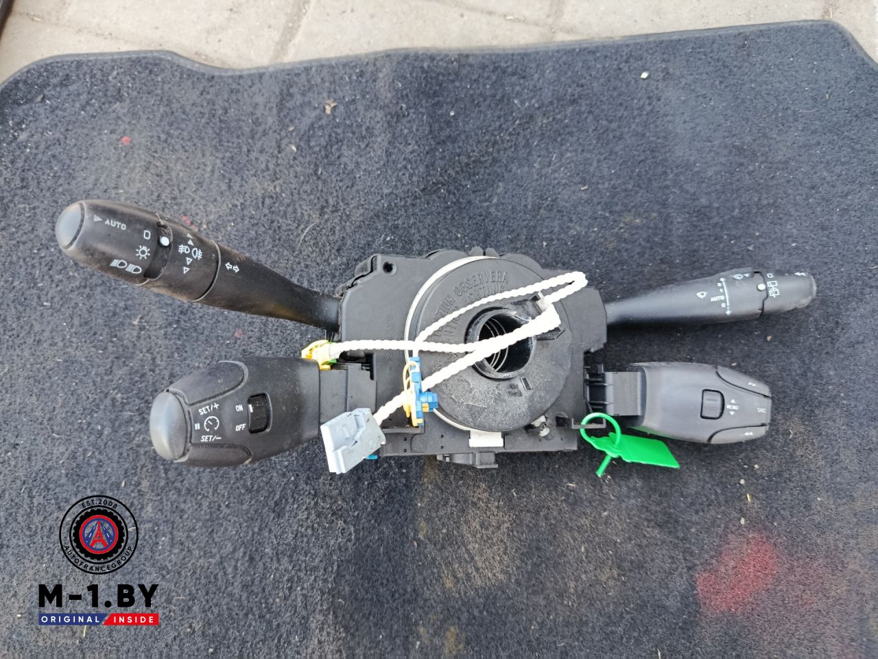 переключатель подрулевой (стрекоза) Peugeot 307 1 поколение (2001 - 2005), 96511201XT - фото №1