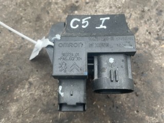 блок управления вентилятором (реле) Citroen C5 2 поколение (2008 - 2017), 9662872380