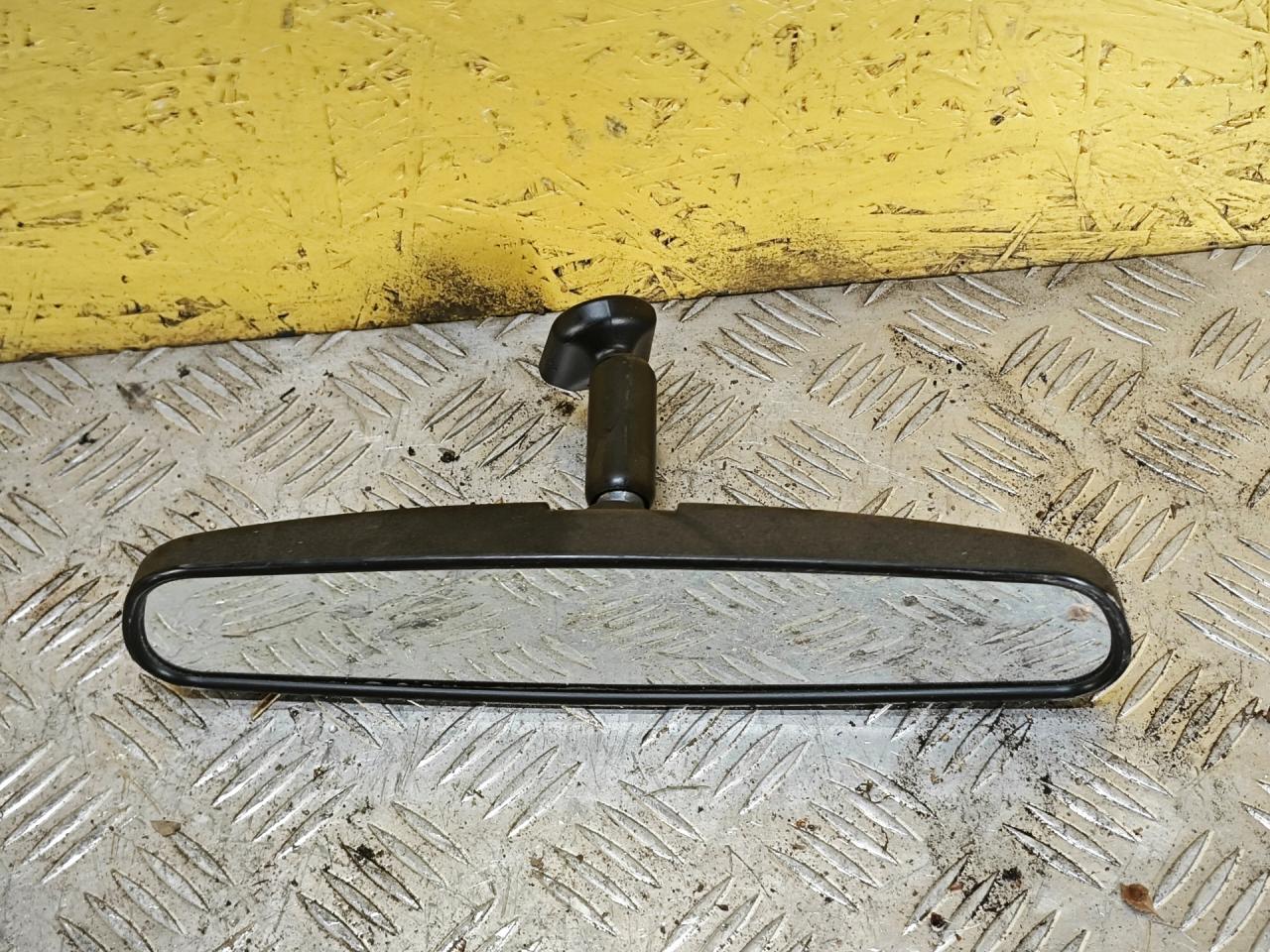 зеркало салона Ford Escape 4 поколение CX482 2020, 1.5 л., белый, полный подключаемый привод - фото №1