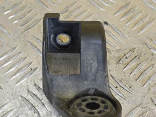 кронштейн радиатора Chevrolet Equinox 3 поколение [рестайлинг] 2024, 1.5 л., бензин, АКПП, красный, полный подключаемый привод, 84981710