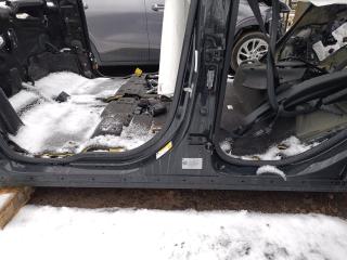 порог левый Chevrolet Bolt EUV 1 поколение 2023, электро, передний привод