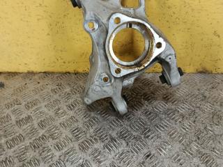 кулак задний левый Chevrolet Equinox 3 поколение 2020, 1.5 л., бензин, АКПП, белый, внедорожник 5 дв., правый руль