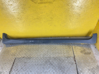 накладка на порог Chevrolet Traverse 2 поколение 2019, 3.6 л., бензин, АКПП, внедорожник 5 дв., 84359271