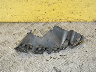 Крепление бампера заднего Ford Escape 4 поколение CX482 2020, 1.5 л., белый, полный подключаемый привод, LJ6B17E851AC