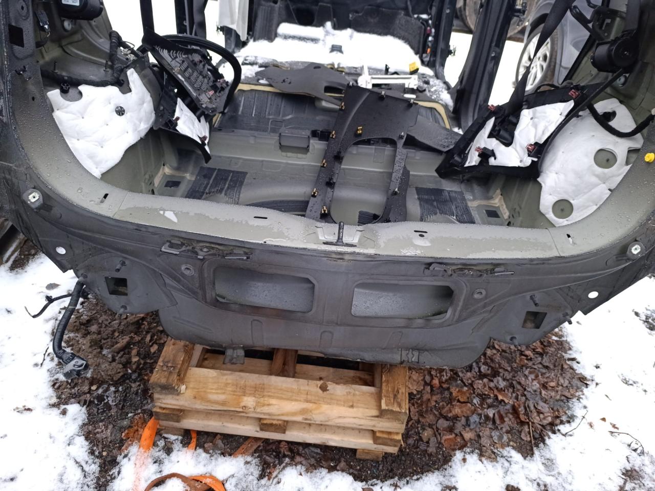 задняя часть кузова (тазик) Chevrolet Bolt EUV 1 поколение 2023, электро, передний привод - фото №1