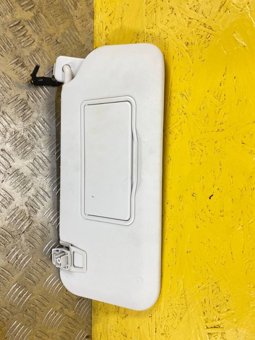 козырек солнцезащитный Ford Bronco Sport 1 поколение 2021, 1.5 л., бензин, АКПП, полный подключаемый привод - фото №1